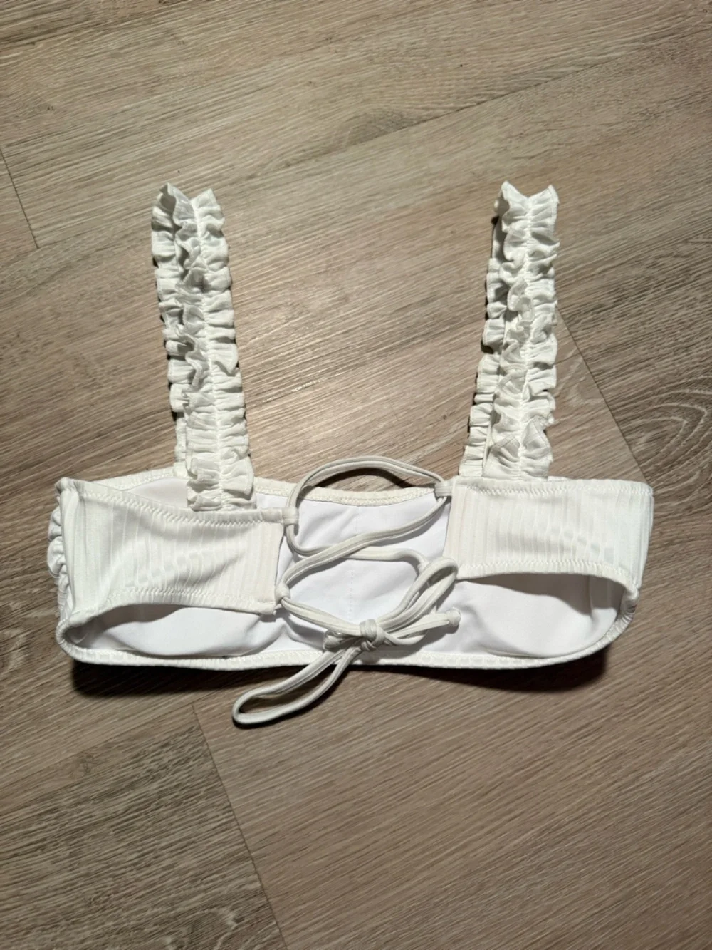 Cupshe Ruffle Bikini Top - Picture 2 of 6